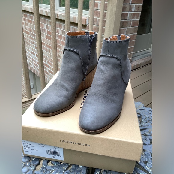 Lucky Brand Grey Leather Upper Booties Size 6 1/2 M - Picture 5 of 7